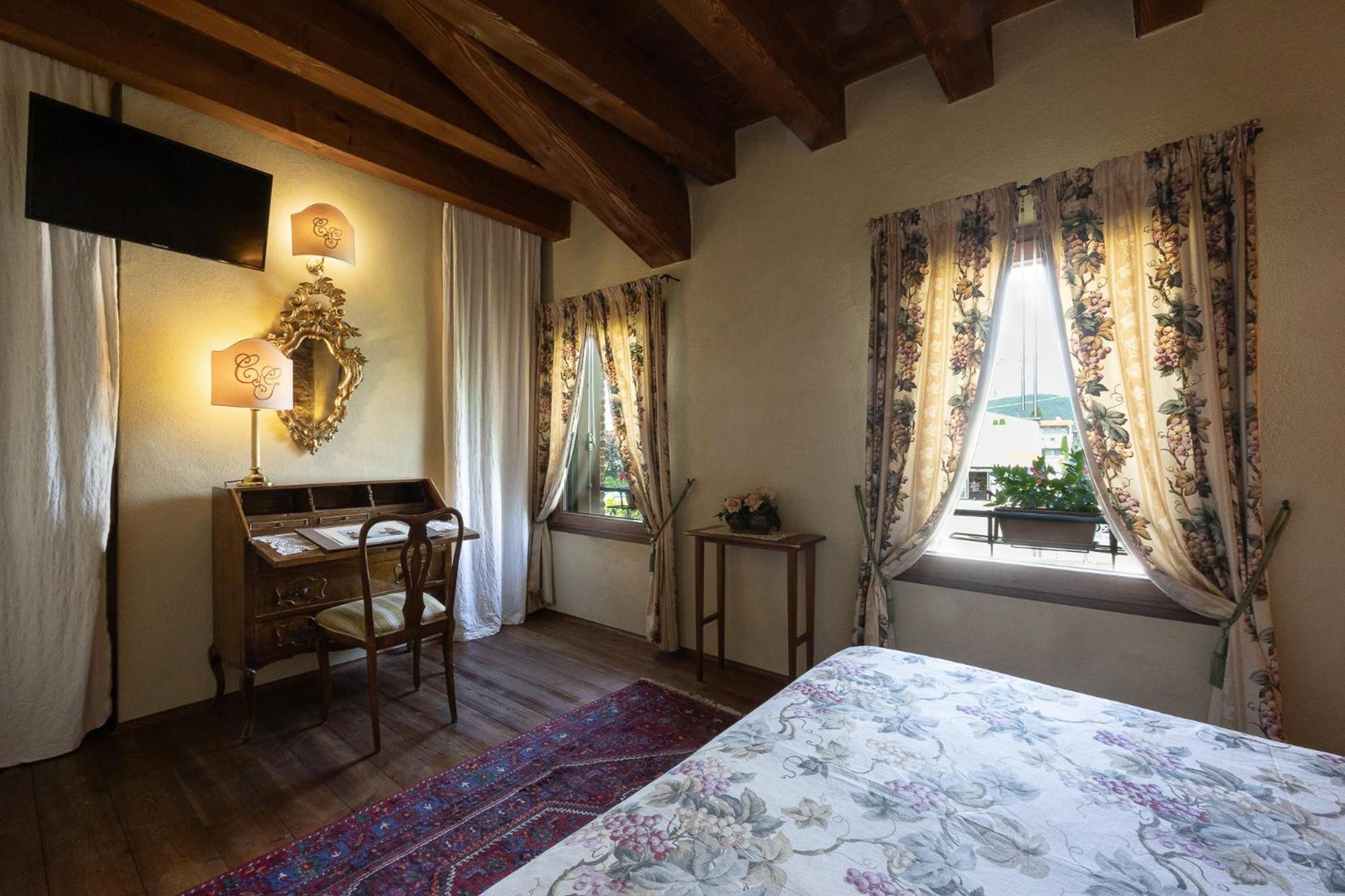 Locanda La Corte Dei Galli Carre Zewnętrze zdjęcie