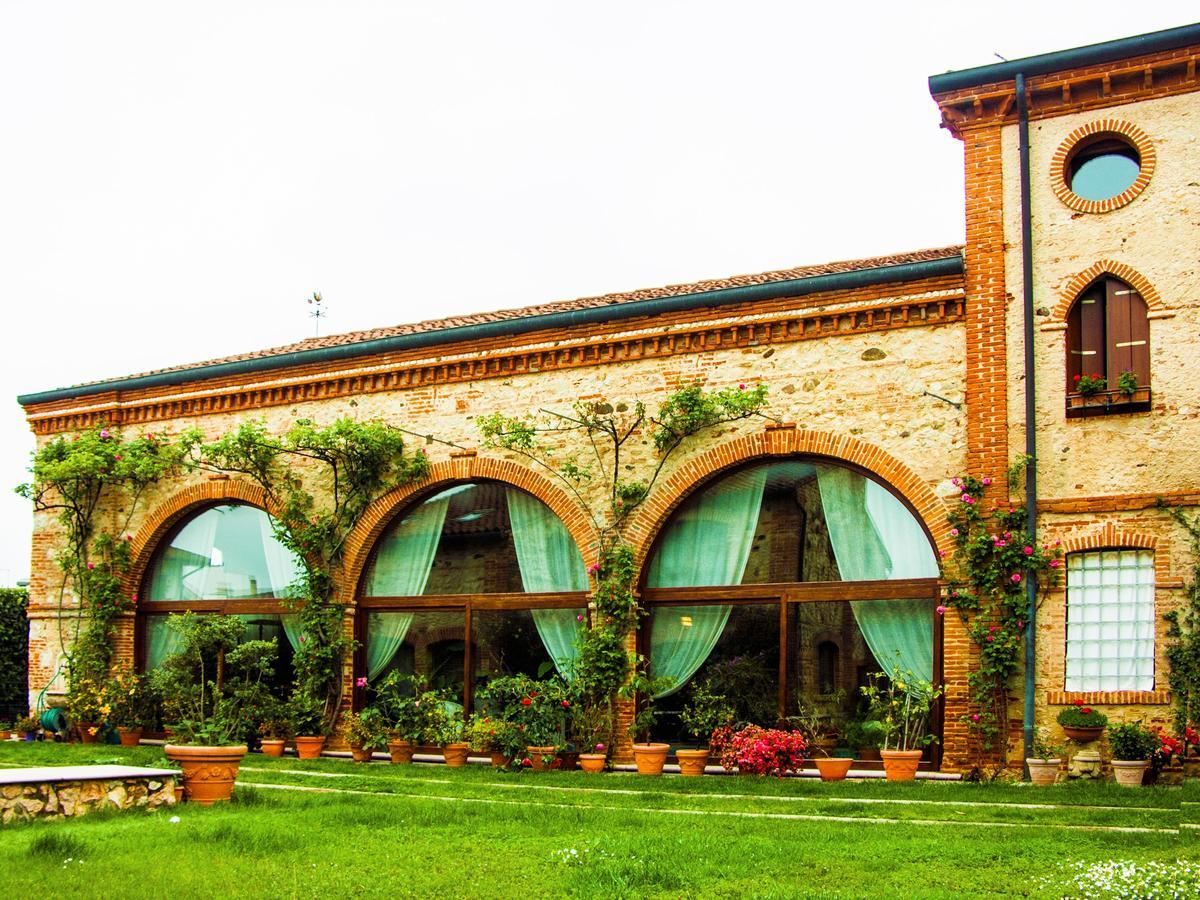 Locanda La Corte Dei Galli Carre Zewnętrze zdjęcie
