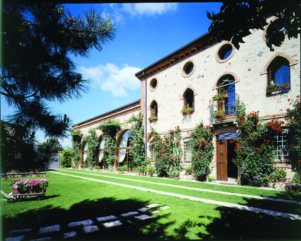 Locanda La Corte Dei Galli Carre Zewnętrze zdjęcie